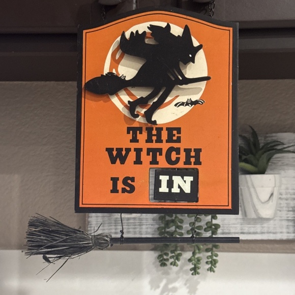 Halloween Witch Hanging Sign -WITCH IS IN/OUT - Picture 1 of 4